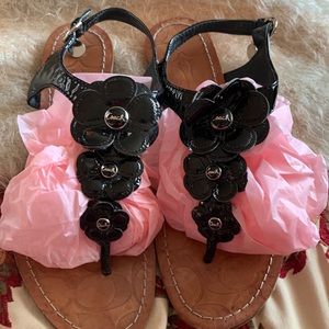 Couch sandals 🩴 7.5